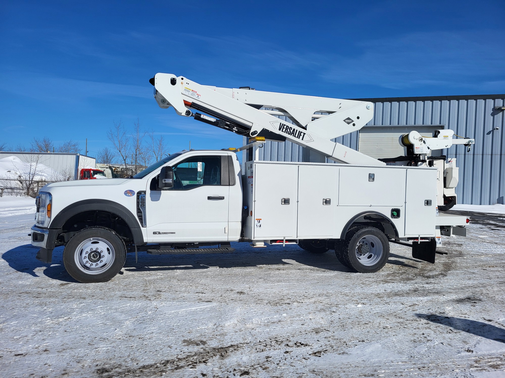 2025 Ford F550 - Versalift VST 47-I - OTTORD010289