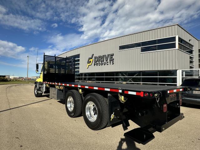 2024 Freightliner 108SD - 25' Hitchhiker Deck