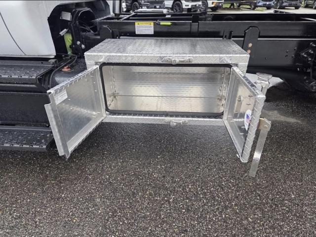 2024 Ford F650 Crew Cab - Voth 12'9&quot; Steel Dump Body - VANQTE019399