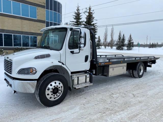 2025 Freightliner M2-106 - Jerrdan 15T 28' STEEL CARRIER
