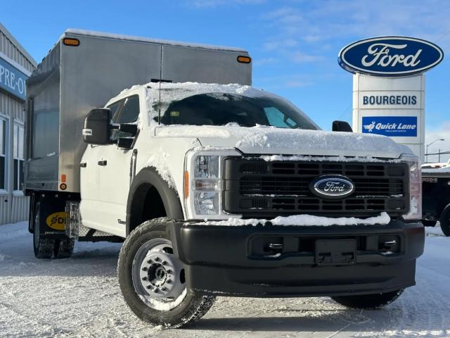 2026 FORD F550 Crew Cab - Voth Aluminum 13'9" Dumping Chipper Body