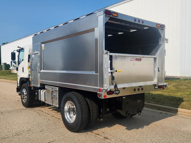 2025 ISUZU FVR - 13'9&quot; Voth Aluminum Chipper Body &amp; Crossbox