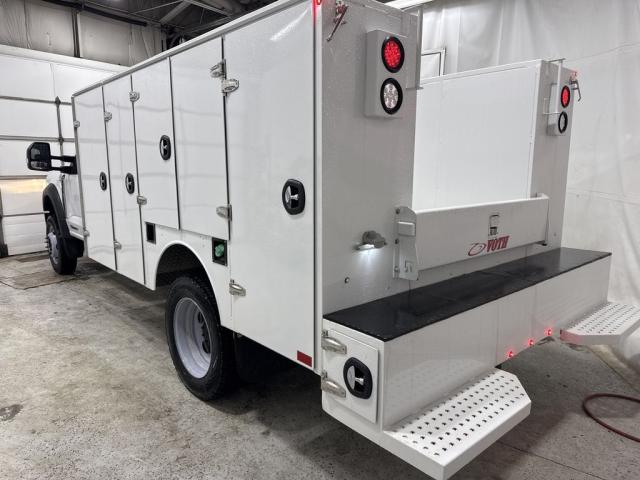 2024 Ford F550 - Voth Mechanics Body - HALORD132497