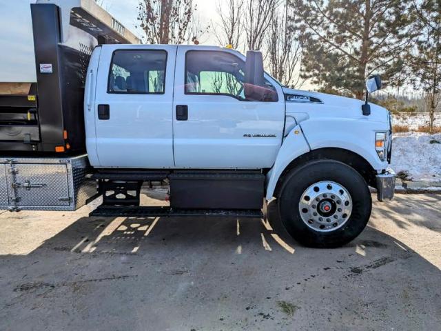 2024 Ford F650 Crew Cab - Voth 12'9&quot; Steel Dump Body - EDWORD333067