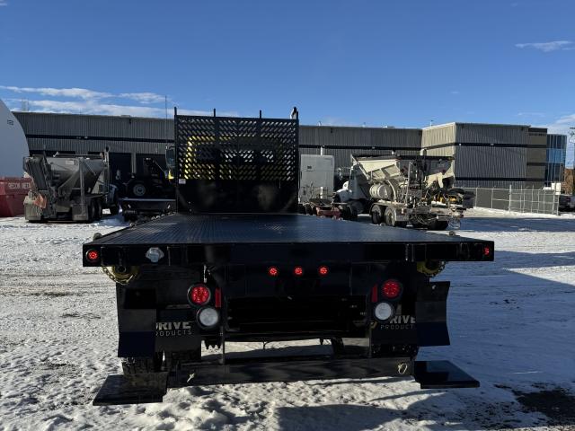 2025 Freightliner 108SD - Voth 25' Hitchhiker - CALORD139521