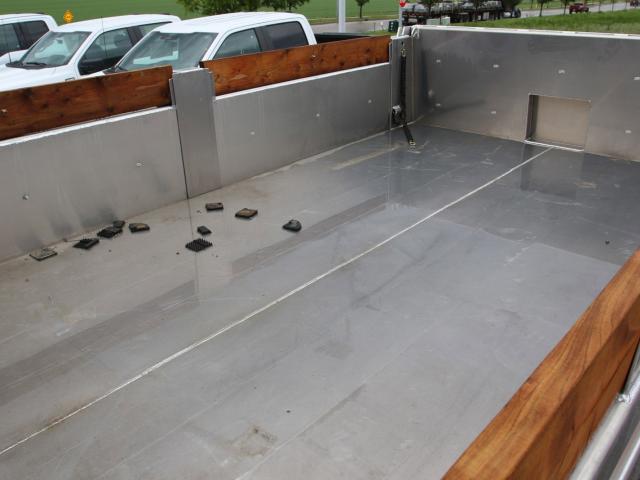 2025 Ford F650 - Voth 13'9&quot; Aluminum Dump Body - REGORD015961