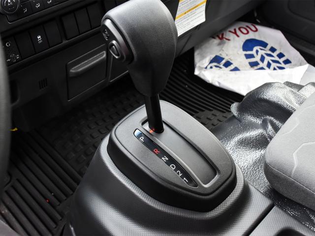 2025 Isuzu NRR 3V4 - Voth 11'9&quot; Aluminum Dump Body