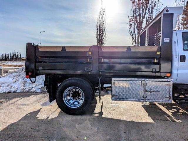 2024 Ford F650 Crew Cab - Voth 12'9&quot; Steel Dump Body - EDWORD333067