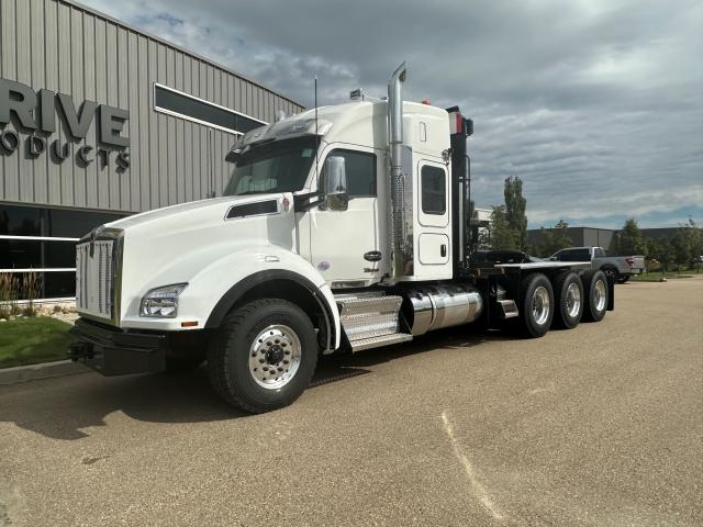 2026 Kenworth T880 Tri-Drive RN80 Tulsa Winch Tractor Rig Up
