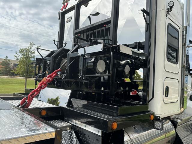 2026 Kenworth T880 Tri-Drive RN80 Tulsa Winch Tractor Rig Up