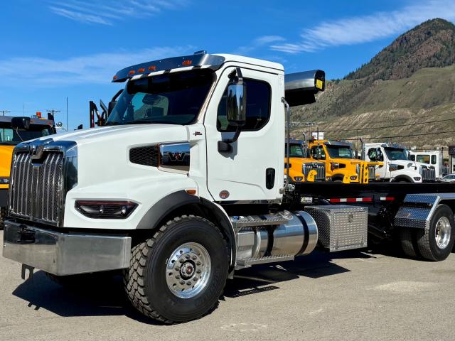 2025 Western Star 47X - BigMax 35T Cable Roll Off System
