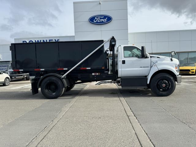 2023 Ford F750 - SwapLoader SL-212 Hooklift