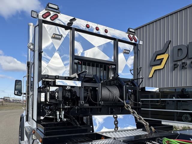 2025 PETERBILT 567 - 58" FLAT WINCH TRUCK - EDWORD354592