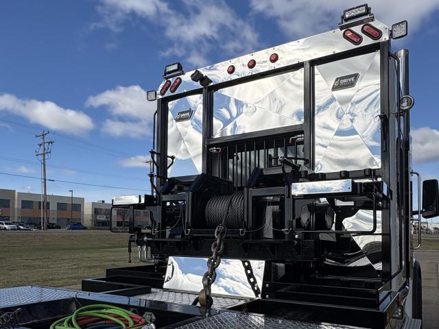 2025 PETERBILT 567 - 58" FLAT WINCH TRUCK - EDWORD354592