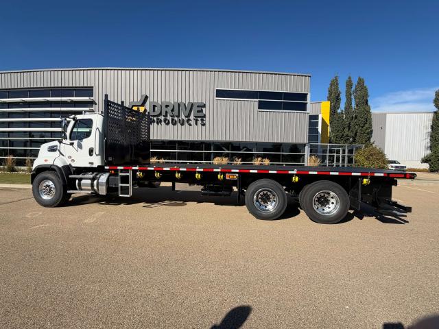 2025 Freightliner 108SD - Voth 25' Hitchhiker