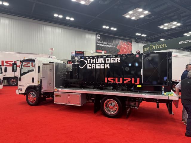 2026 Isuzu NRR - Voth 14' Flatdeck - Thundercreek Lube Skid - ELKORD003116