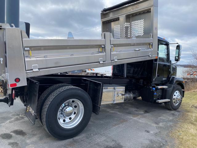 2024 Mack MD7 - VOTH 13'9&quot; Aluminum Dump Body
