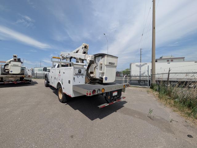 2022 Ford F550 - Versalift 40' SST 40 EIH - Fibrelgass Service Body