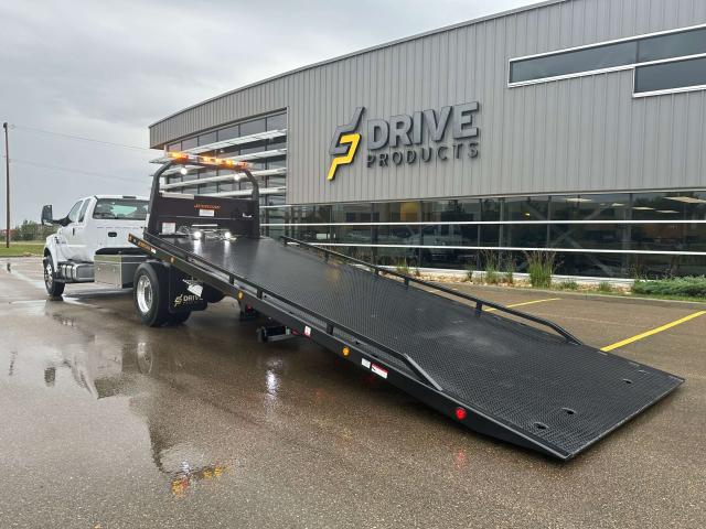 2024 Ford F750 Super Cab - Jerrdan 8.5T 24' Steel XLP Carrier - Alberta