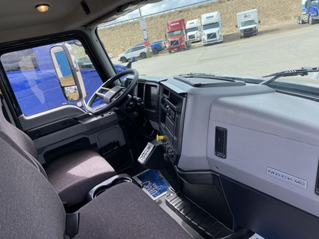 2024 Mack MD7 - VOTH 13'9&quot; Aluminum Dump Body