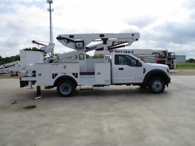 2025 Ford F550 - Versalift VST 47-I